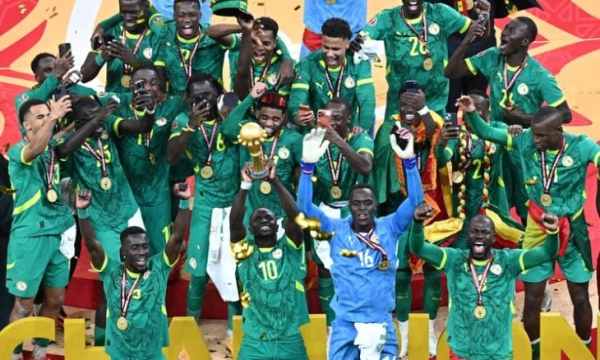 السنغال تحرز لقب كأس الأمم الأفريقية بفوزها على المغرب في نهائي مثير!!